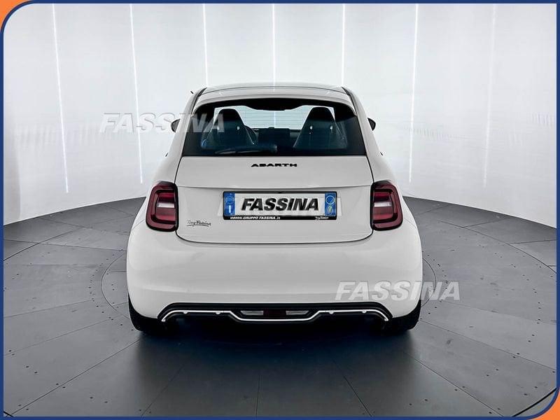 Abarth 500e 500e 42 kWh 155cv