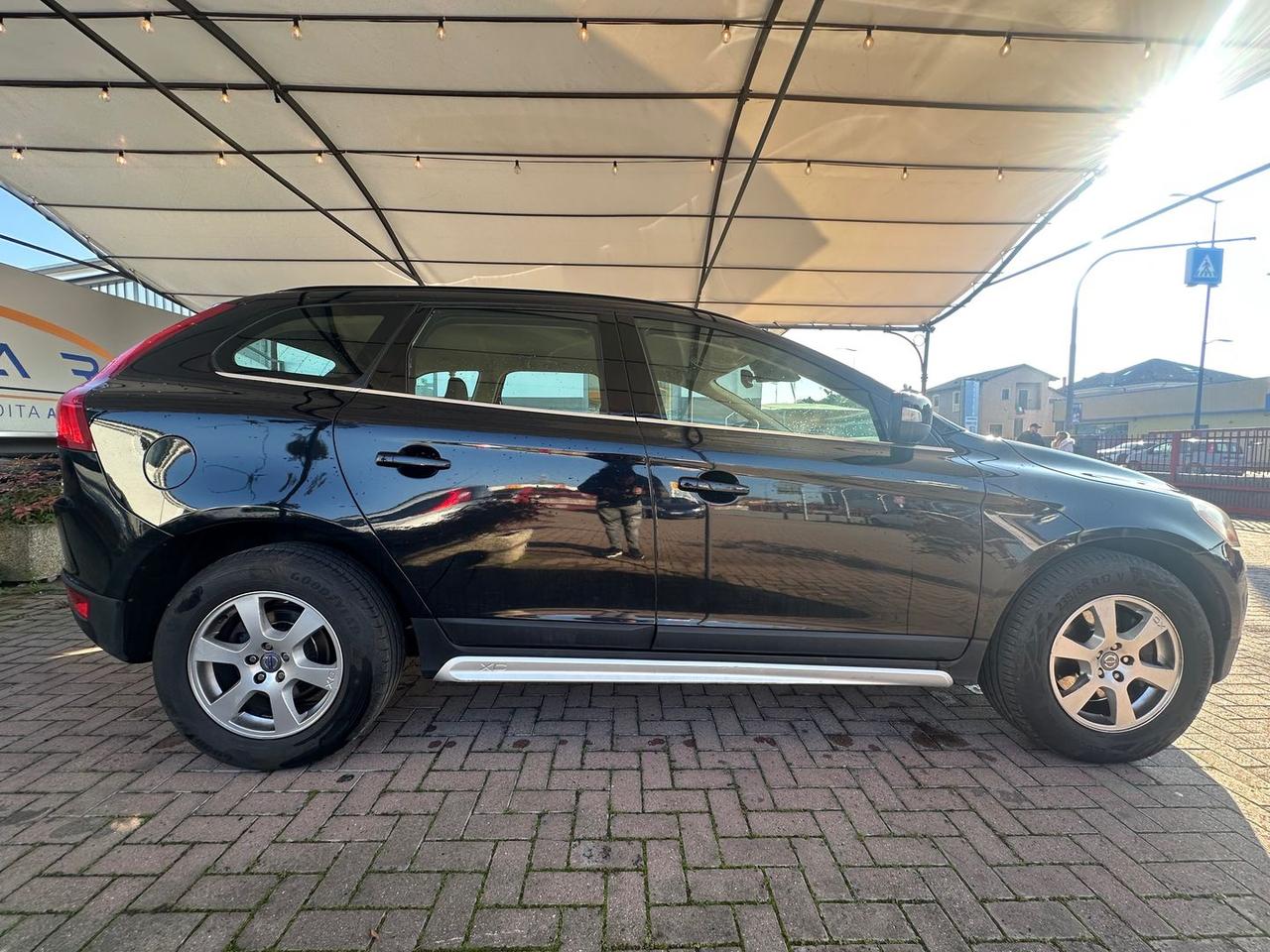 Volvo XC 60 2.4 D3 #7945