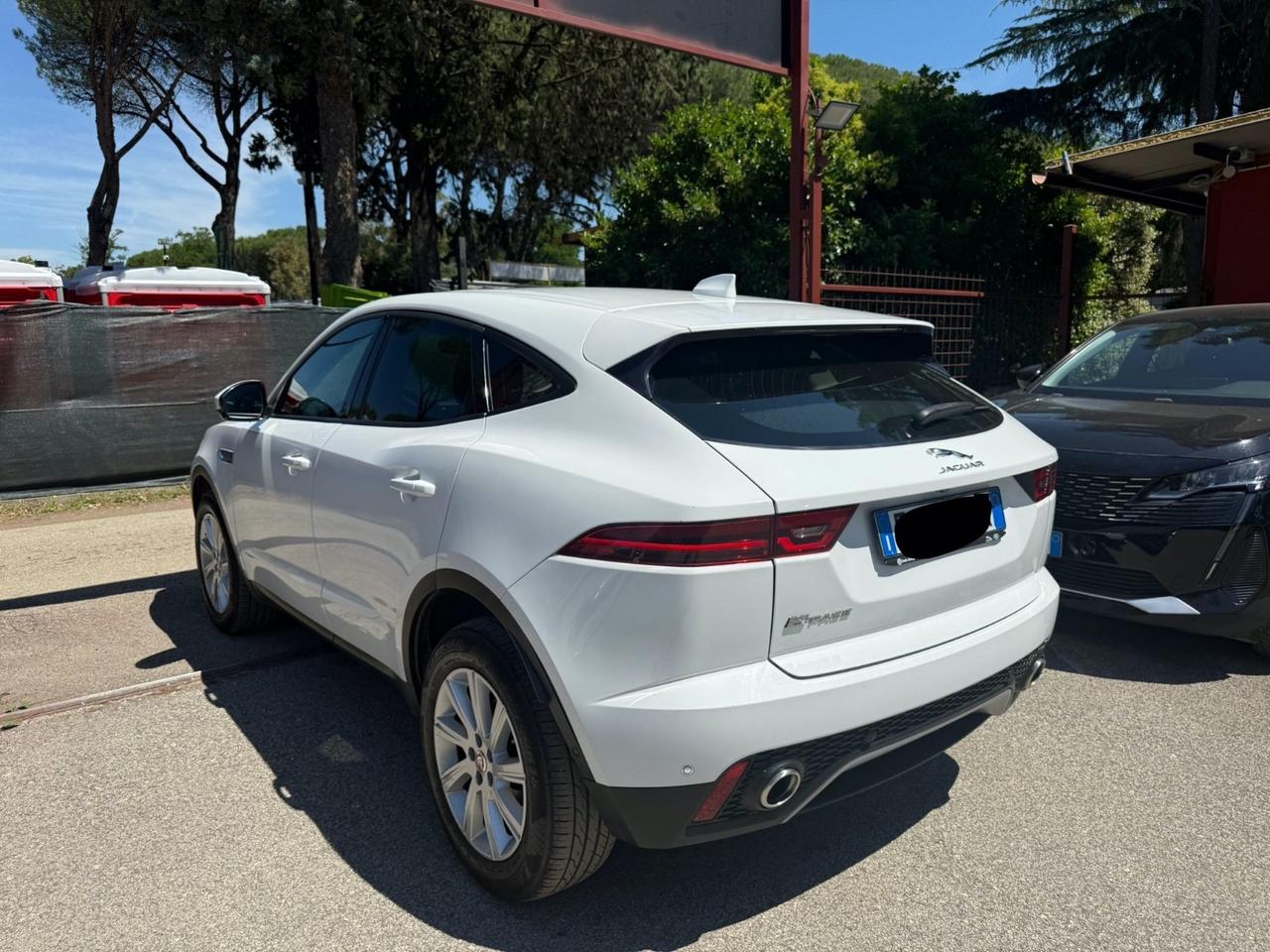 Jaguar E-Pace 2.0D 150 CV AWD aut. R-Dynamic SE