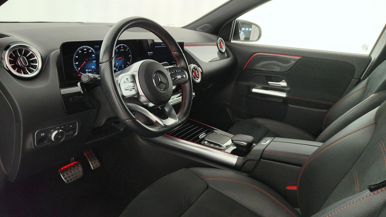 Mercedes-Benz GLA-H247 2020 - GLA 180 d Premium auto