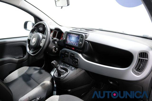 FIAT Panda 1.0 FIREFLY S&S HYBRID CITY LIFE NEOPATENTATI