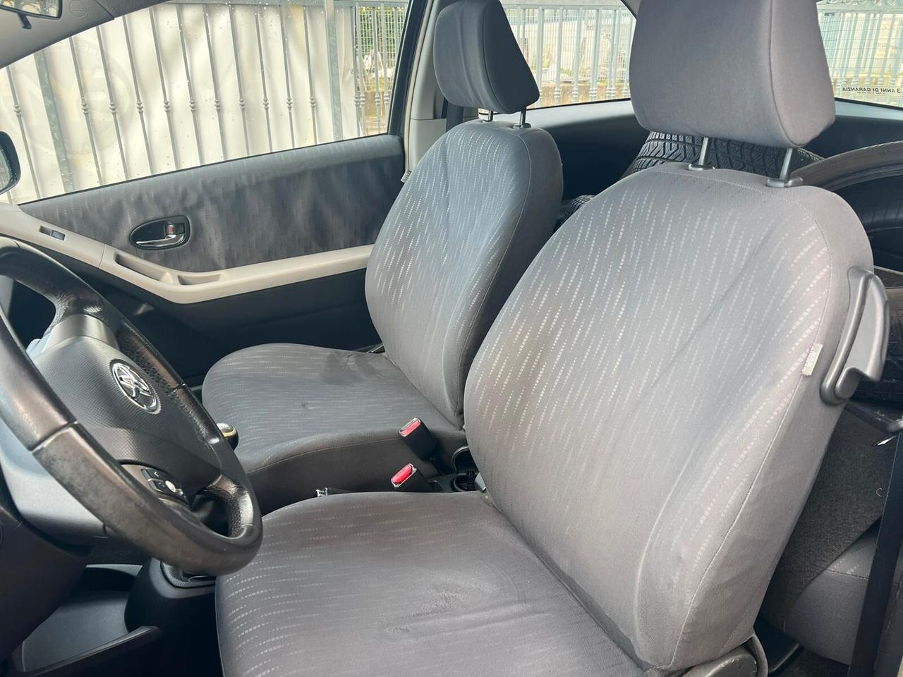 Toyota Yaris 1.3 3 porte Sol