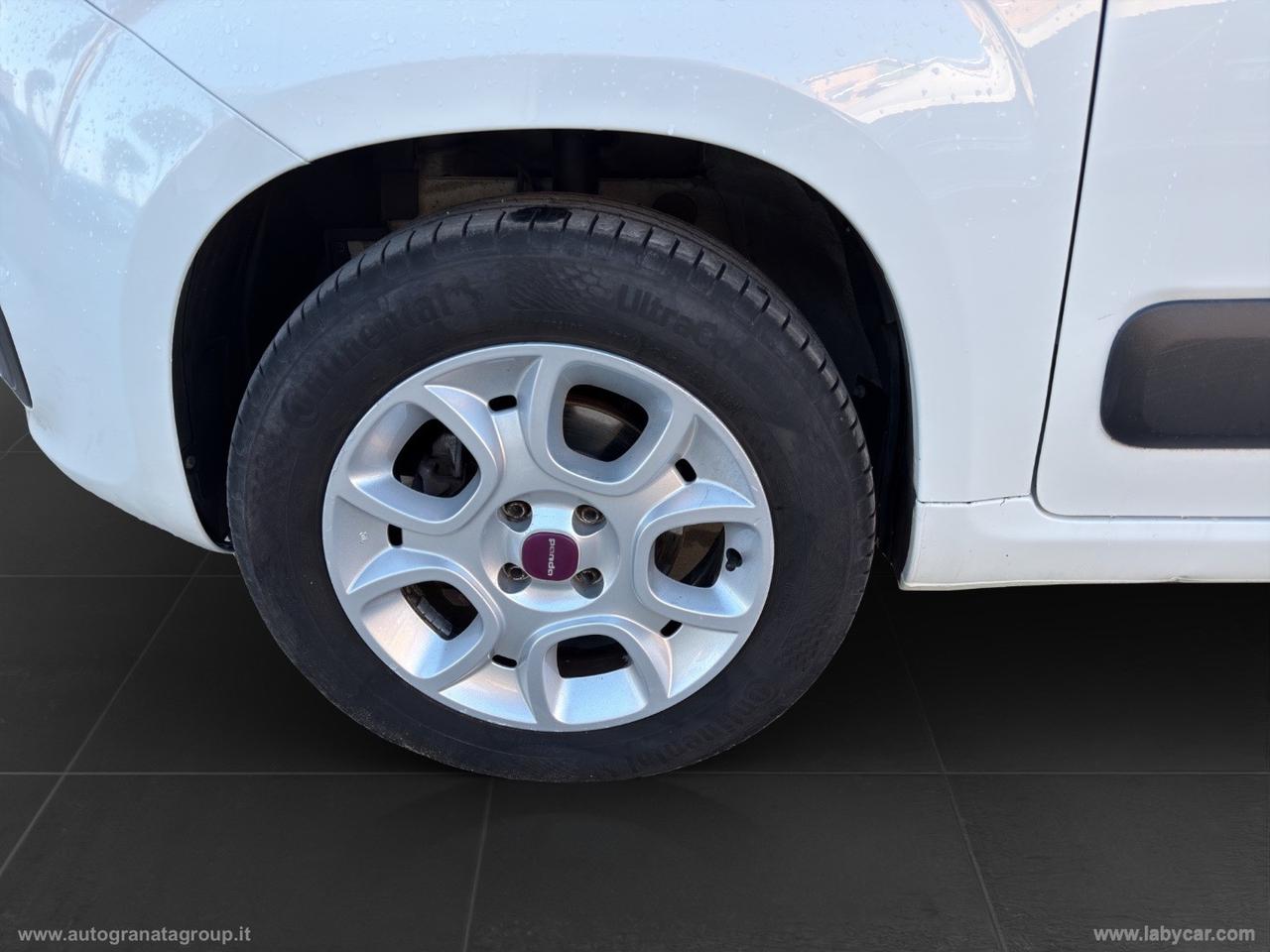 FIAT Panda 0.9 TwinAir Turbo Nat. Pow. Lounge +CERCHI IN LEGA