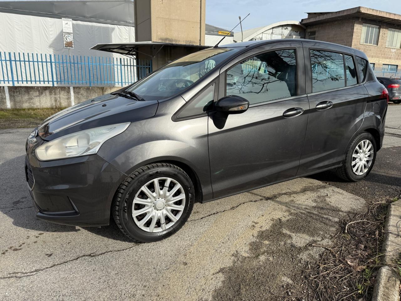 Ford B-Max 1.5 TDCi 95 CV Business Titanium
