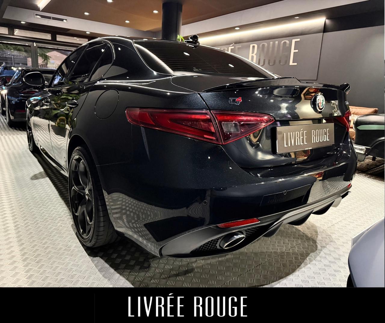 Alfa Romeo Giulia 2.2 Turbodiesel 210 CV AT8 AWD Q4 Veloce