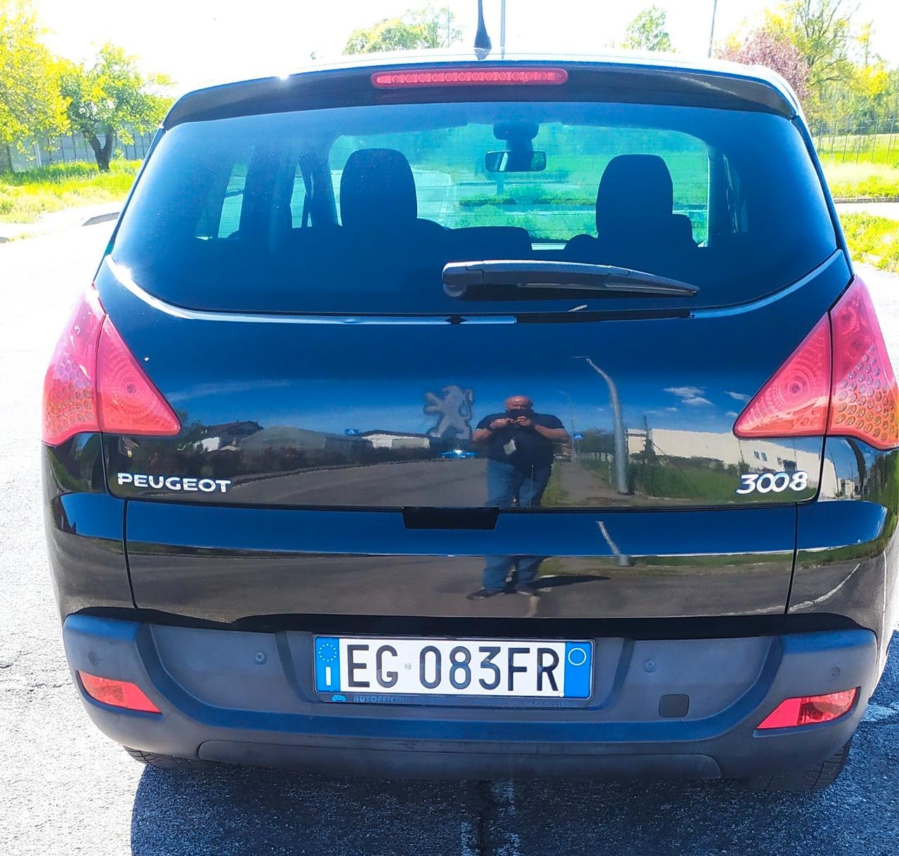 Peugeot 3008 1.6 HDi 112CV Premium
