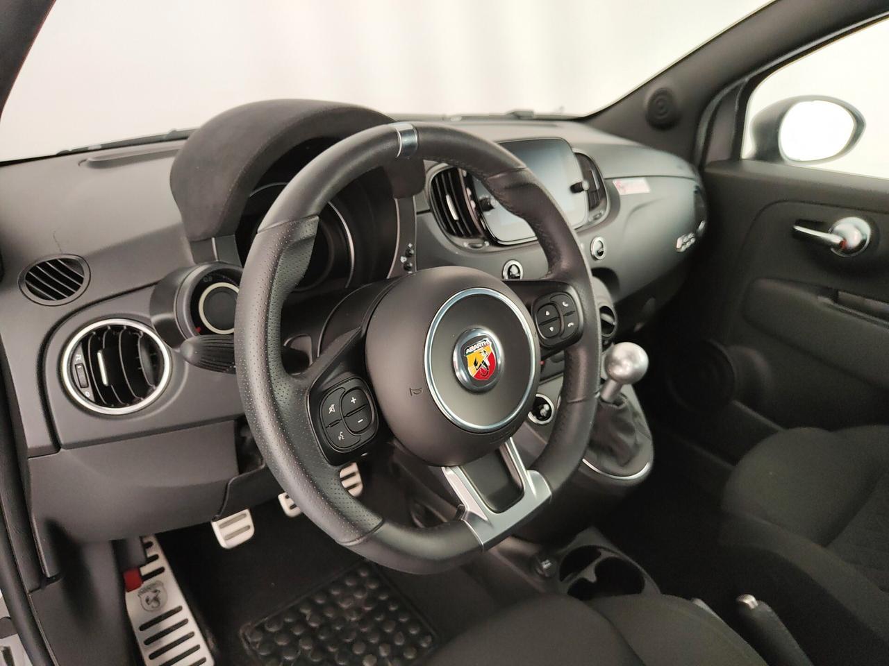 Abarth 595 1.4 Turbo T-Jet 165 CV