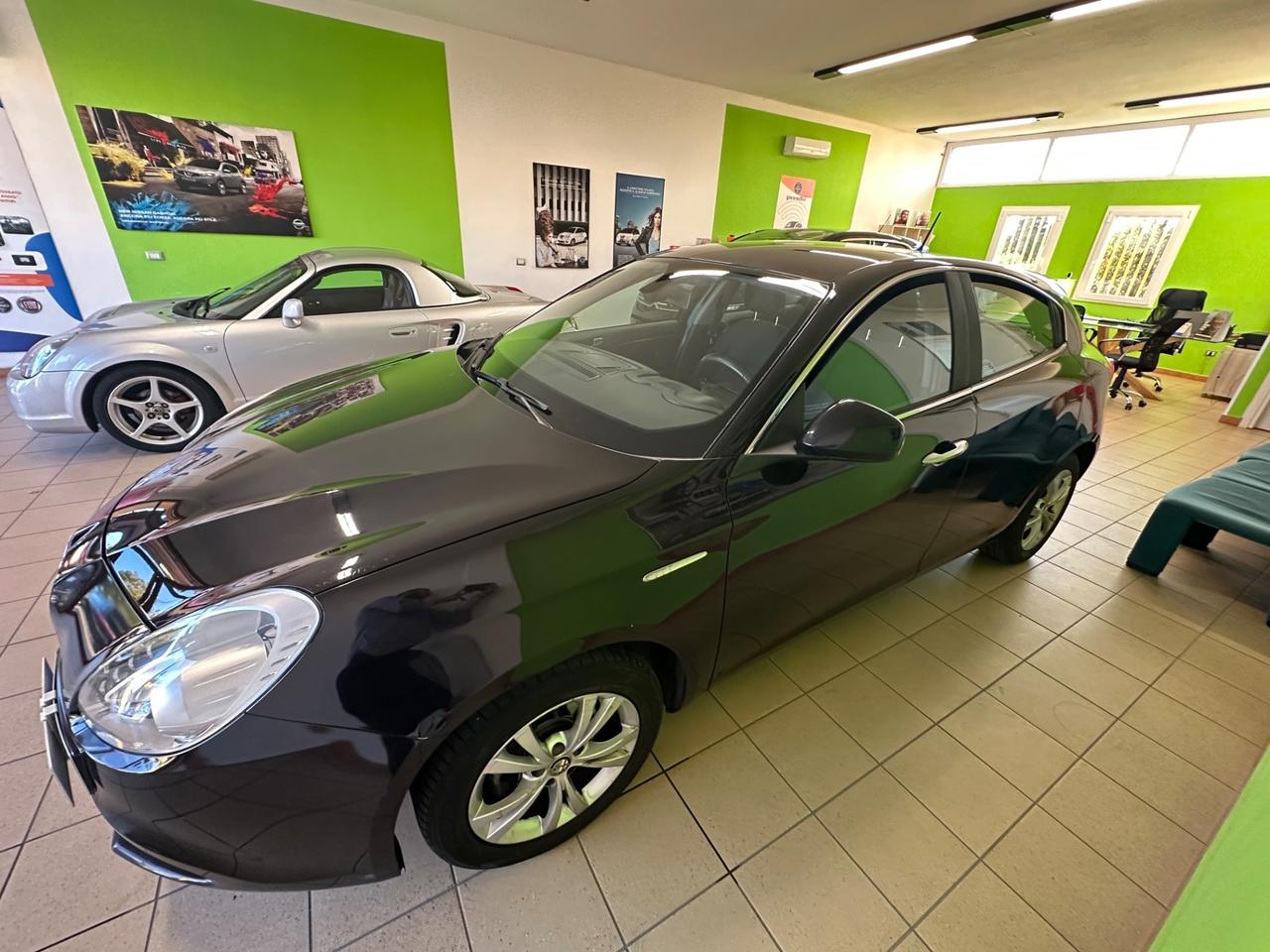 Alfa Romeo Giulietta 1.6 JTDm-2 105 CV Distinctive 2010