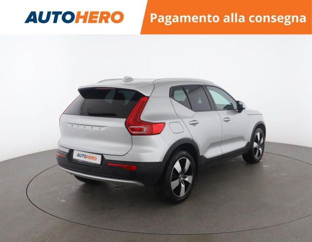 VOLVO XC40 T3 Momentum