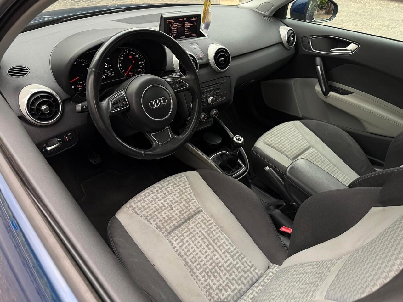 Audi A1 1.4 TFSI TETTO PANORAMA ED APRIBILE