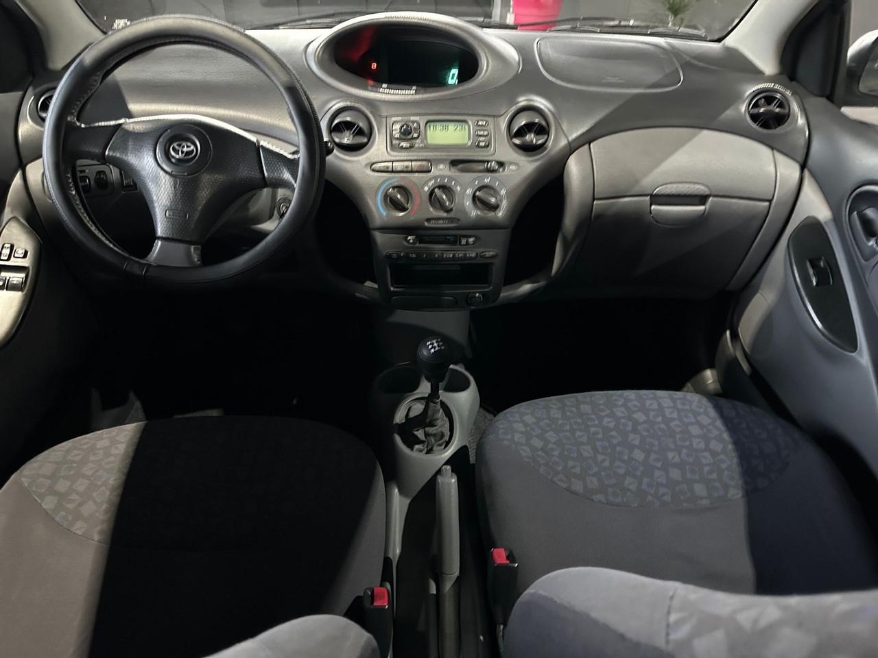 Toyota Yaris 1.3i 16V cat 5 porte Luna