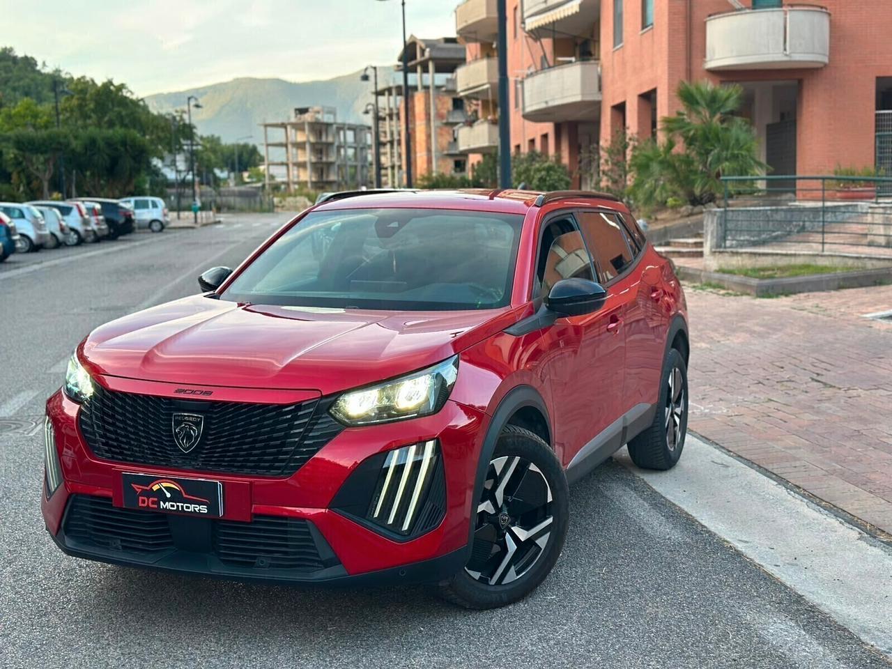 Peugeot 2008 PureTech 100 S&S Allure
