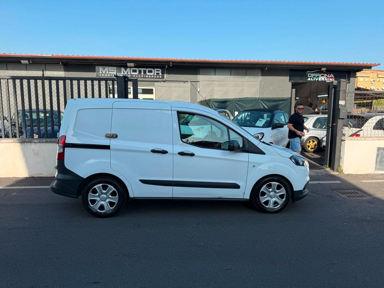 Ford Transit Courier 1.5 TDCI - 2023 - 107.000km - Superprezzo - Tutto incluso