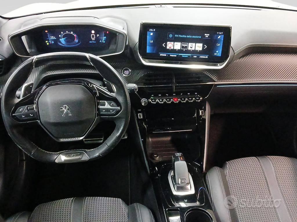 Peugeot 208 1.2 puretech GT Line s&s 100cv eat8