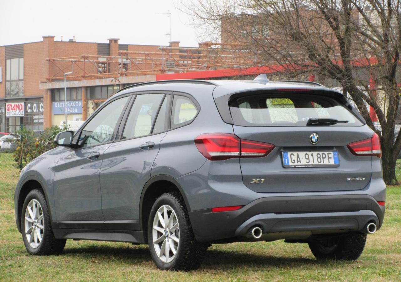 BMW X1 sDrive20d Business Advantage auto CAMERA/HEAD-UP