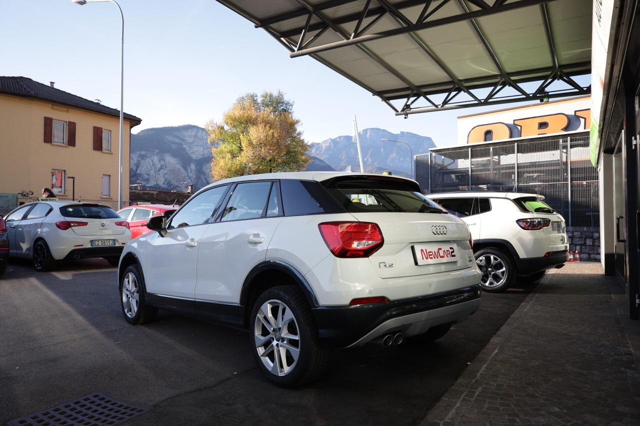 AUDI Q2 2.0 TDI quattro S-tronic BUSINESS