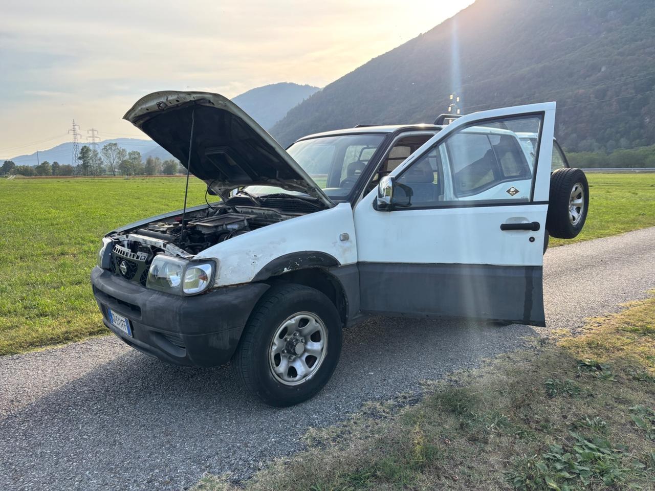 NISSAN TERRANO 2.7 Tdi AUTOCARRO GANCIO TRAINO