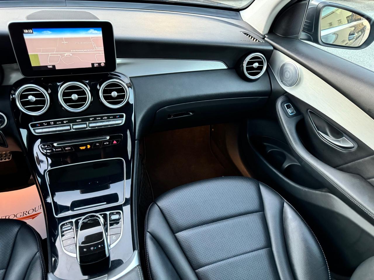 MERCEDES GLC 250d Premium AMG - Tetto Pelle Led 20