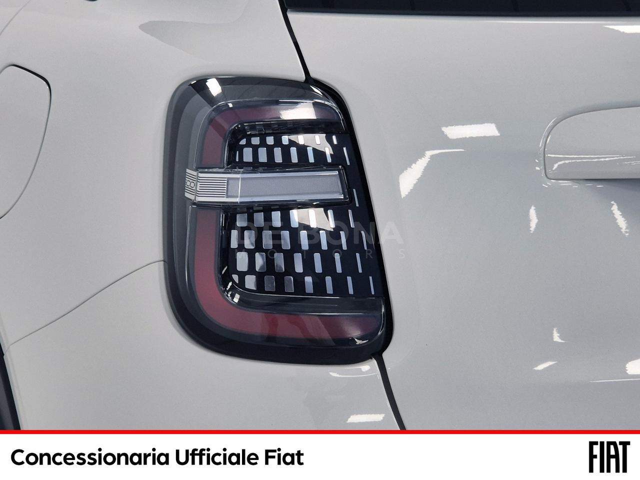 Fiat 600 1.2 hybrid la prima 145cv auto