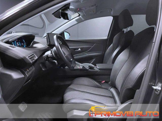 PEUGEOT 3008 Hybrid 225 e-EAT8 Allure