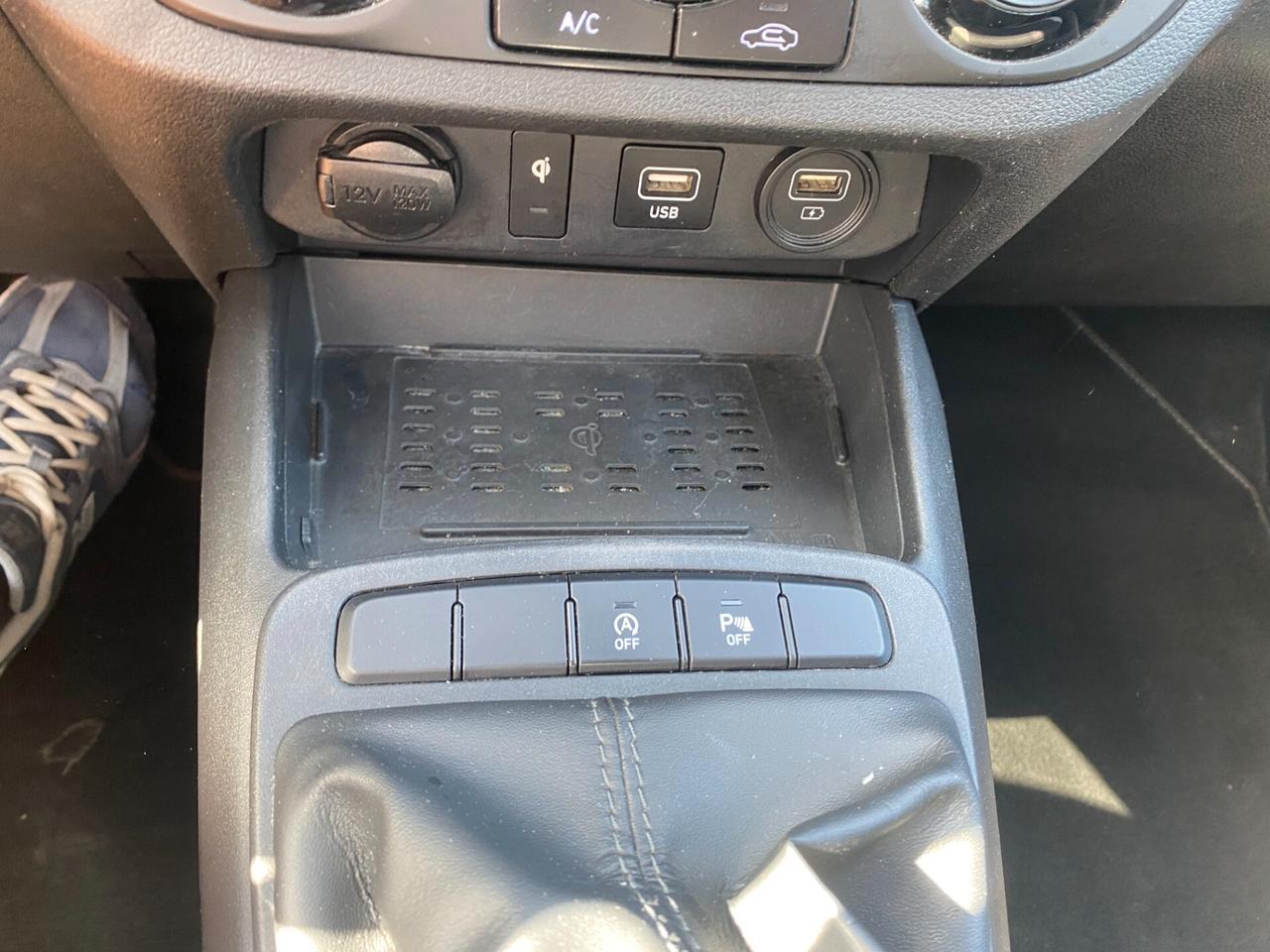 Hyundai i10 1.0 2021 SUPER ACCESSORIATA