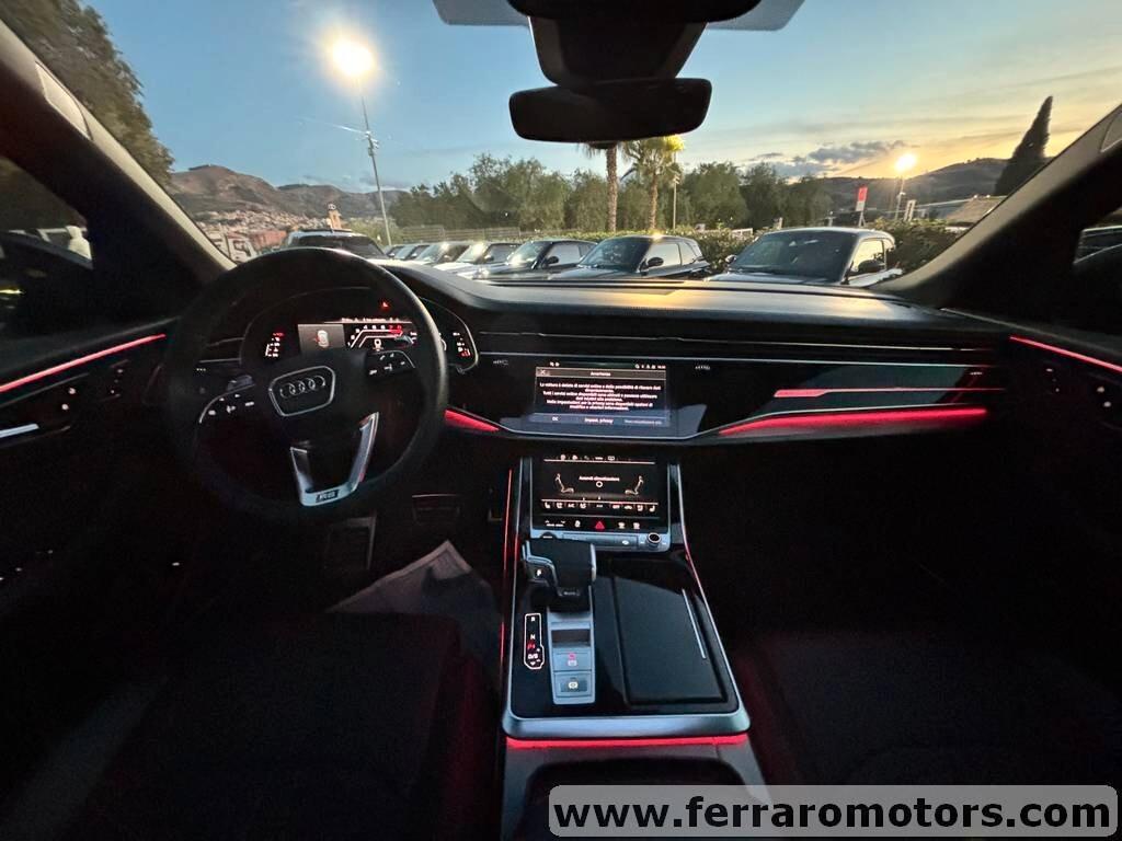 Audi Q8 RS TFSI V8 IVA ESPOSTA /2023 solo 45.000 KM condizioni pari al nuovo
