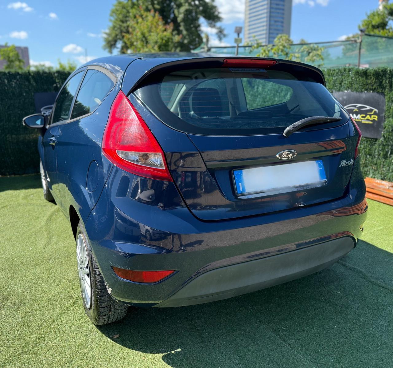 Ford FIESTA 2008 1.2 BENZINA NEOPATENTATI 3 PORTE