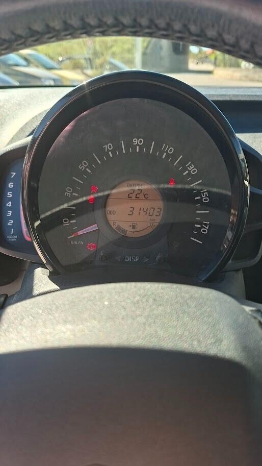 Peugeot 108 1.0 Benzina 2019 con telecamera