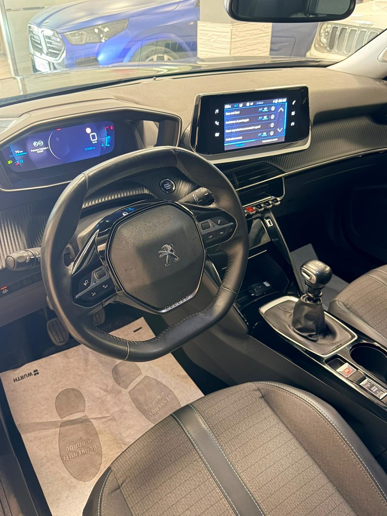 Peugeot 2008 BlueHDi 110 S&S Allure Pack