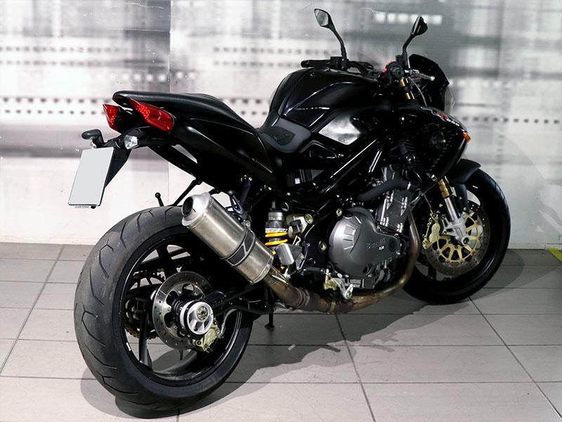 Benelli TNT 899