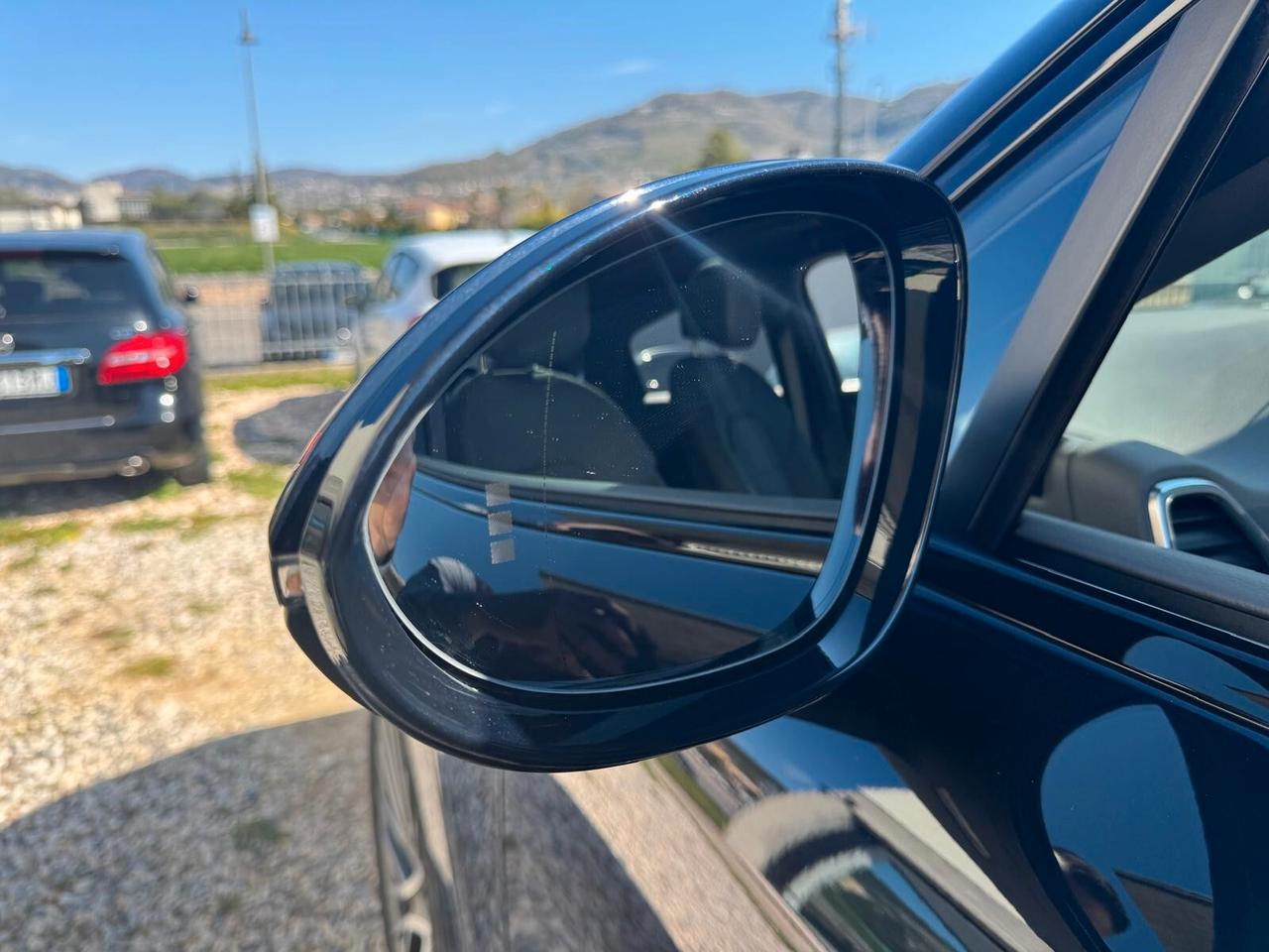 Porsche Cayenne Coupé 3.0 V6 E-Hybrid Platinum Edition