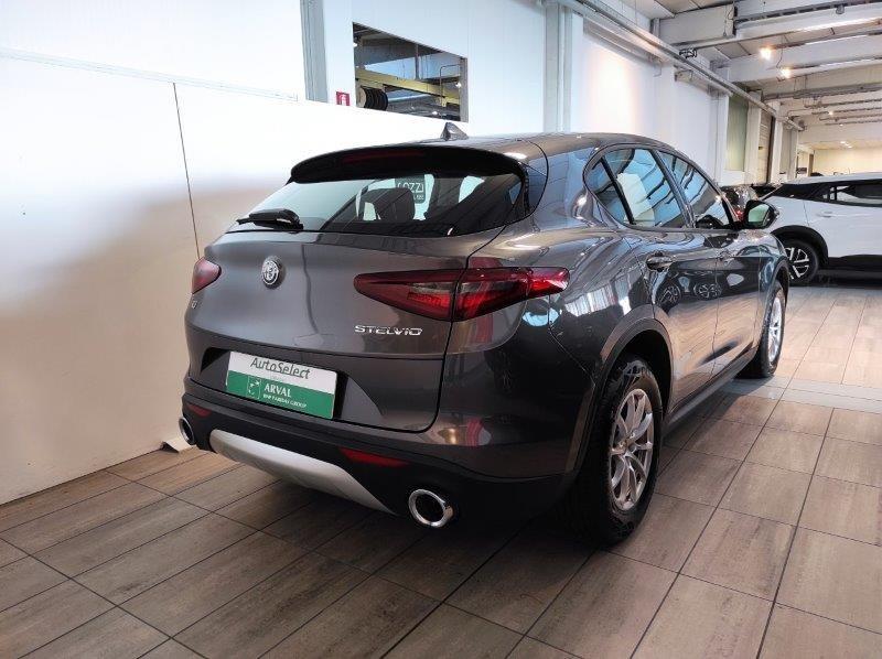 ALFA ROMEO Stelvio - Stelvio 2.2 Turbodiesel 190 CV AT8 Q4 Business
