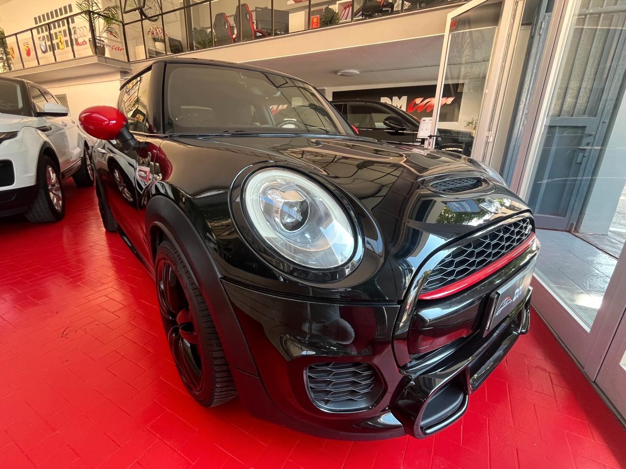 MINI JOHN COOPER WORKS 2.0 231CV Cambio automatico Navigatore Cerchi GARANZIA 12 MESI