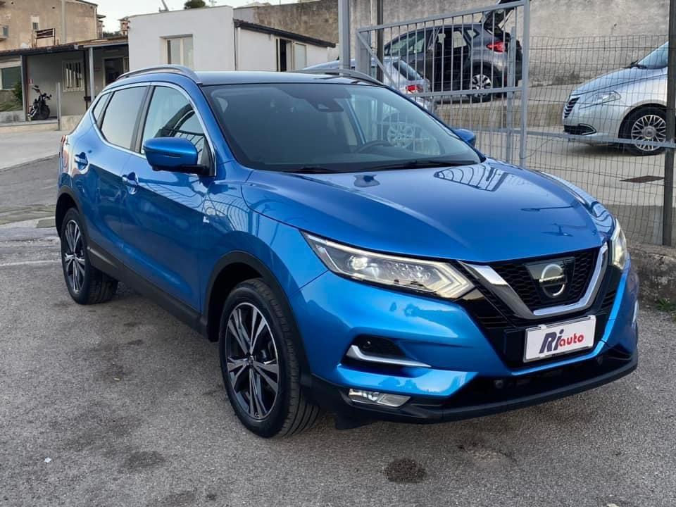 Nissan Qashqai 1.5 dCi N-Connecta full optional