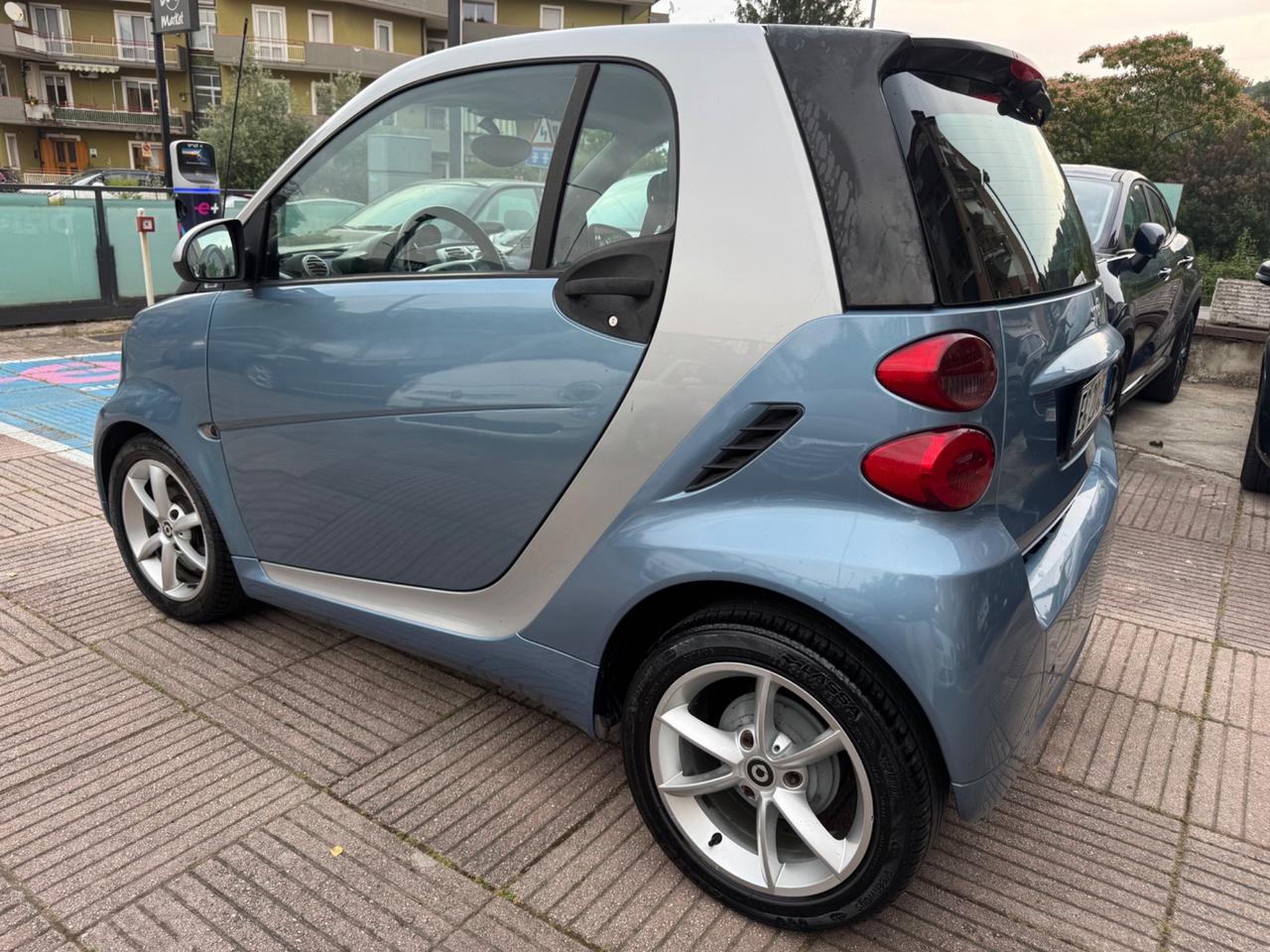 Smart ForTwo 1000 52 kW coupé passion