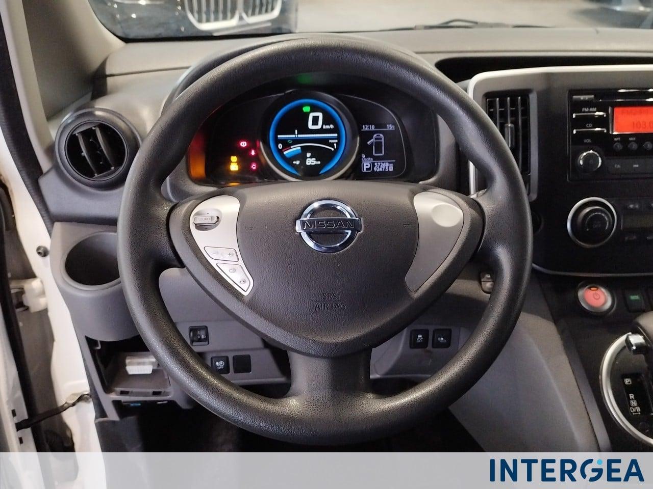 NISSAN e-nv200 2.ZERO van