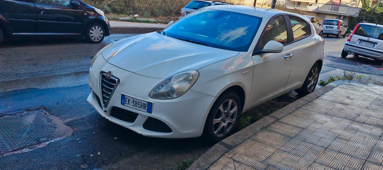 Alfa Romeo Giulietta 1.6 JTDm-2 105 CV Exclusive