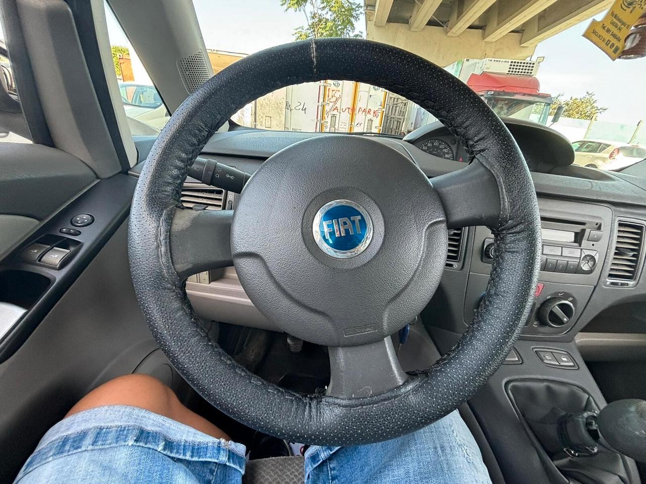 Fiat Idea 1.3 Multijet 16V Emotion