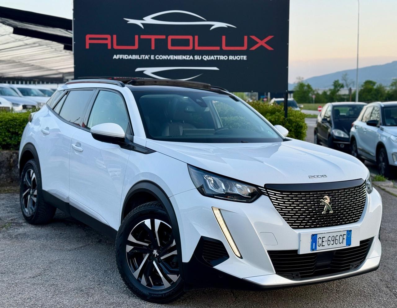 Peugeot 2008 BlueHDi 130 S&S EAT8 GT Pack NEO PATENTATI