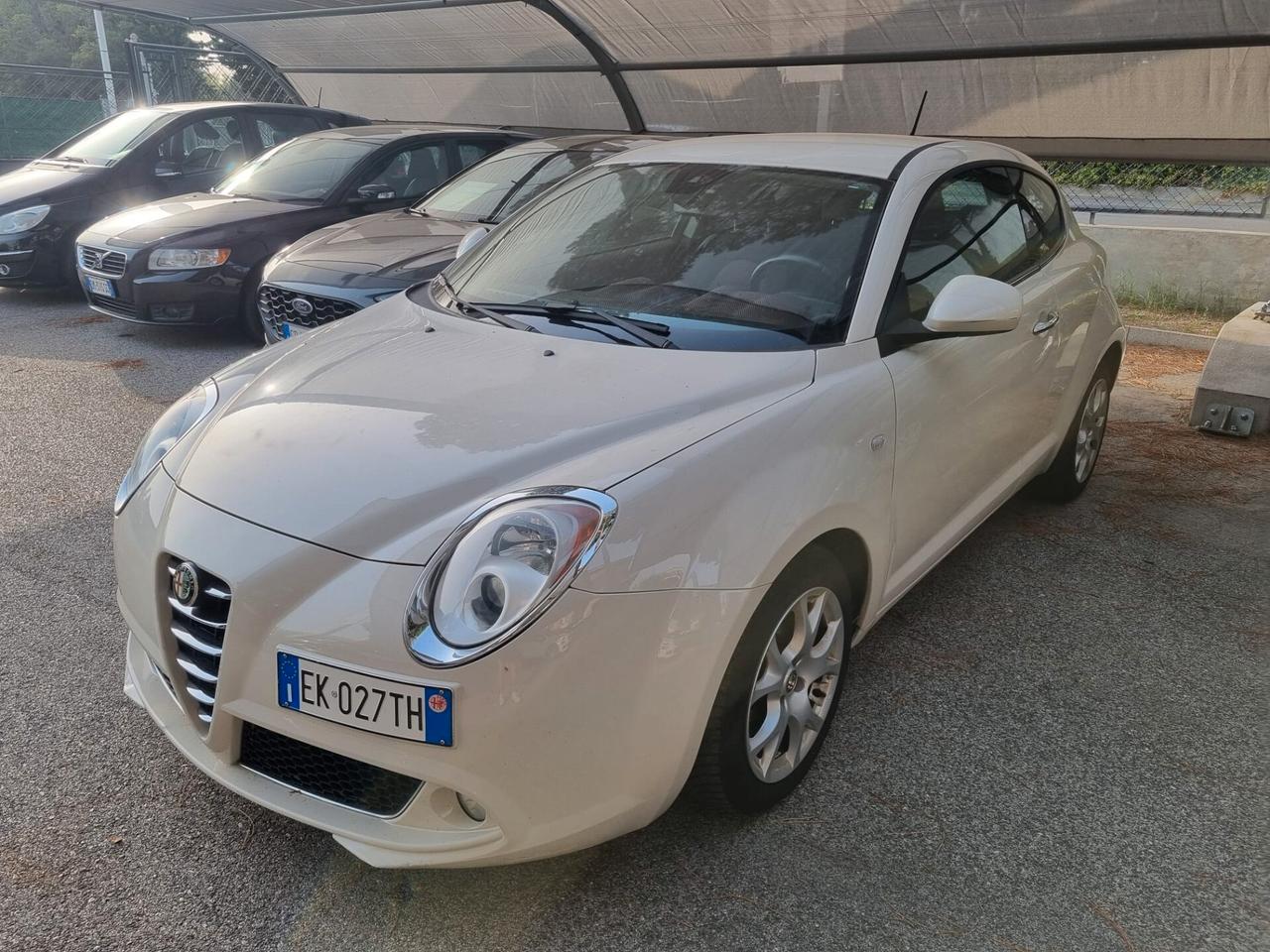 Alfa Romeo MiTo 1.3 JTDm-2 95 CV S&S Distinctive Sport Pack