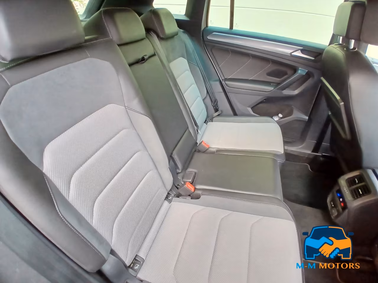 Volkswagen Tiguan 2.0 tdi Advanced R-Line 150 cv dsg