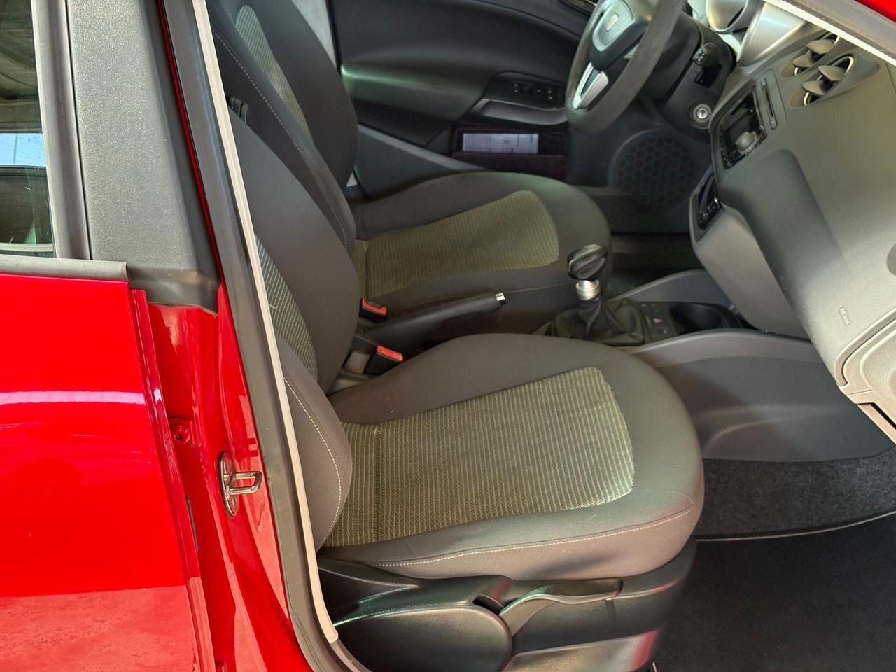 Seat Ibiza 1.4 5p. Style Dual