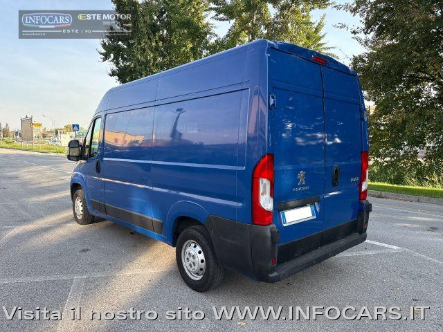 PEUGEOT Boxer 330 2.2 BlueHDi 140 CV - Passo Medio + IVA
