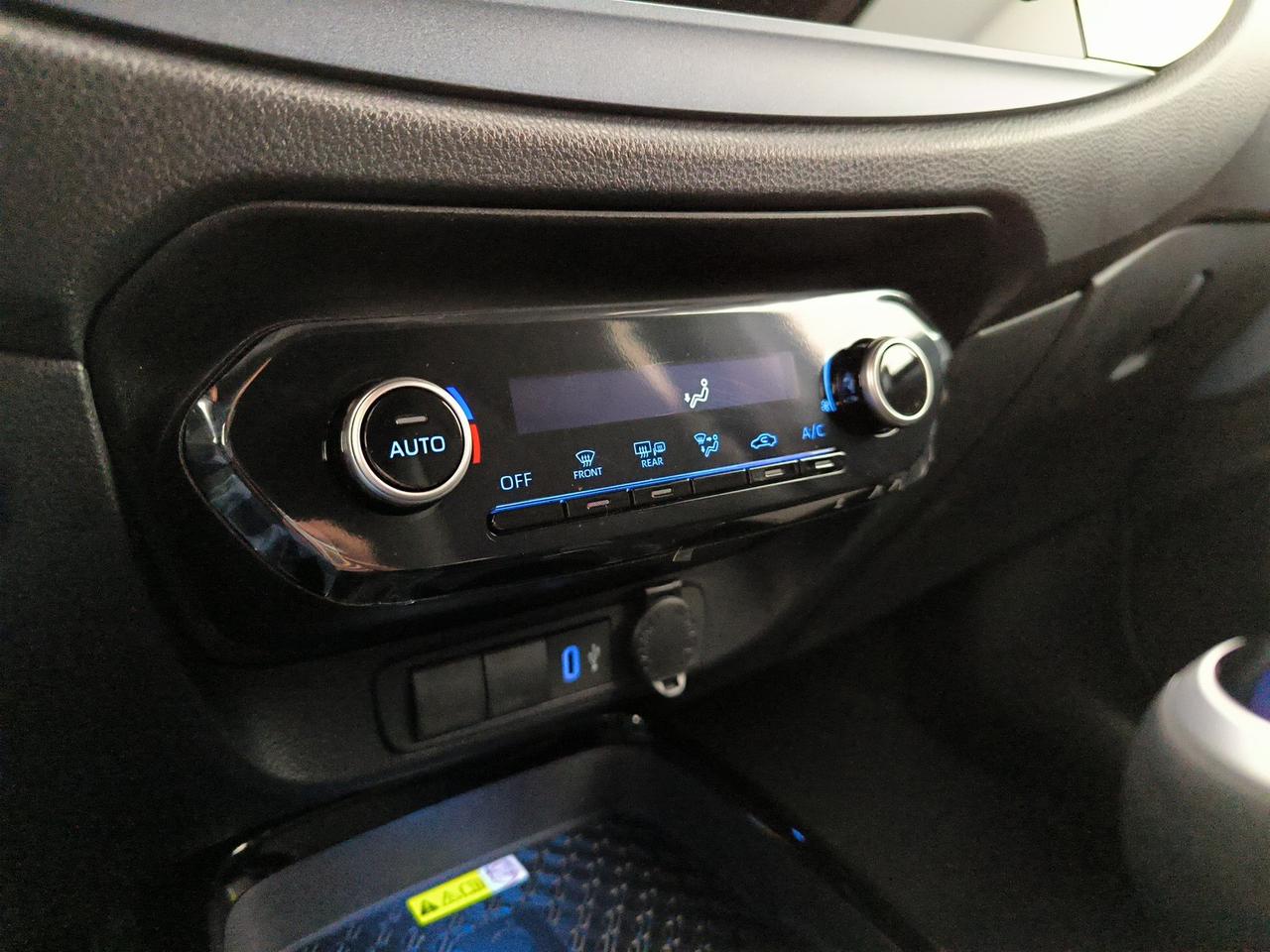 Toyota Aygo x 1.0 lounge 72cv