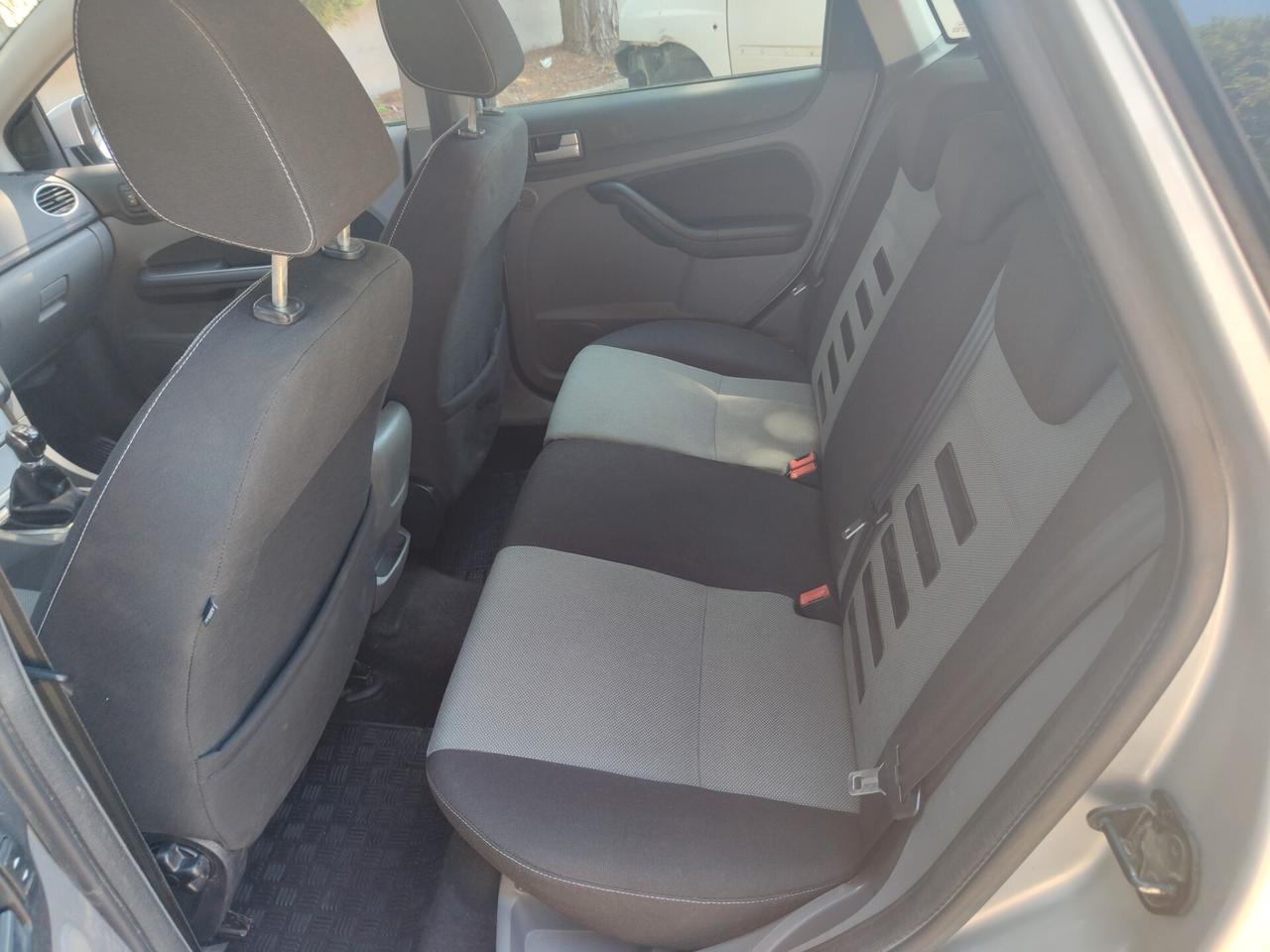 Ford Focus 1.6 TDCi (110CV) SW Ikon DPF
