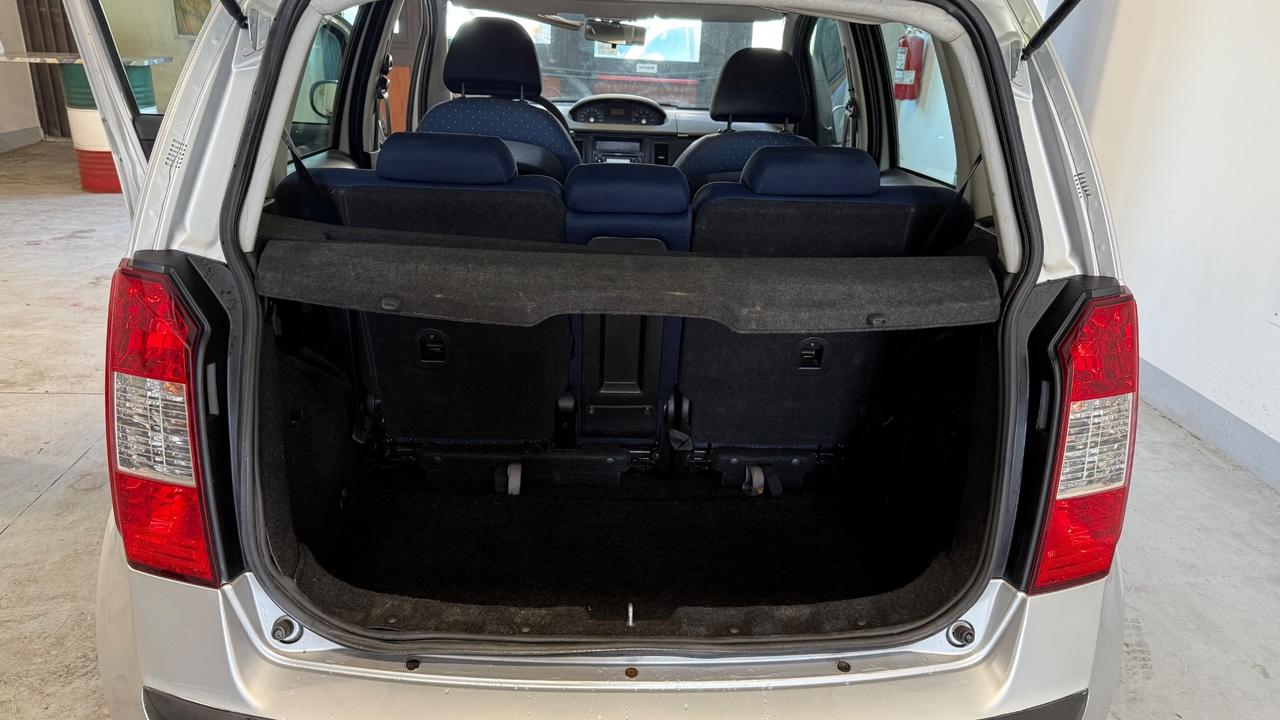 Fiat Idea 1.4 16V S&S Emotion