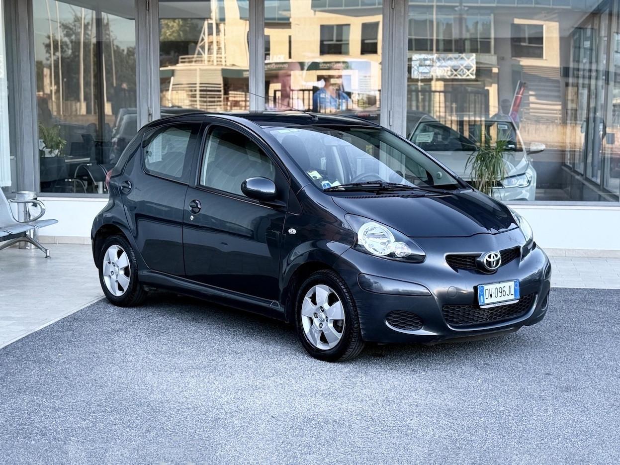 Toyota Aygo 1.0 Benzina 68CV Neo. Autom. - 2009
