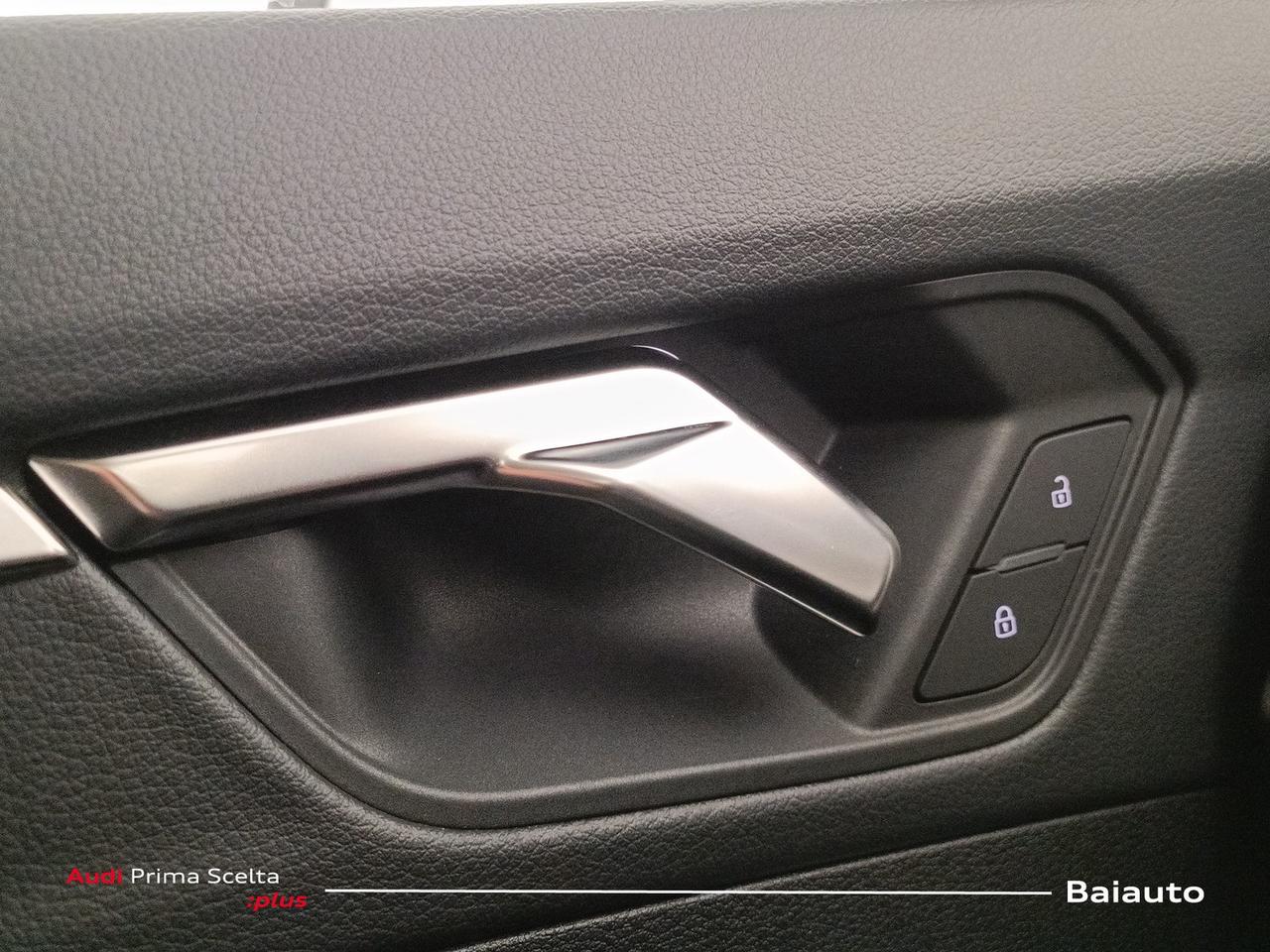 Audi Q3 35 2.0 tdi business advanced s tronic