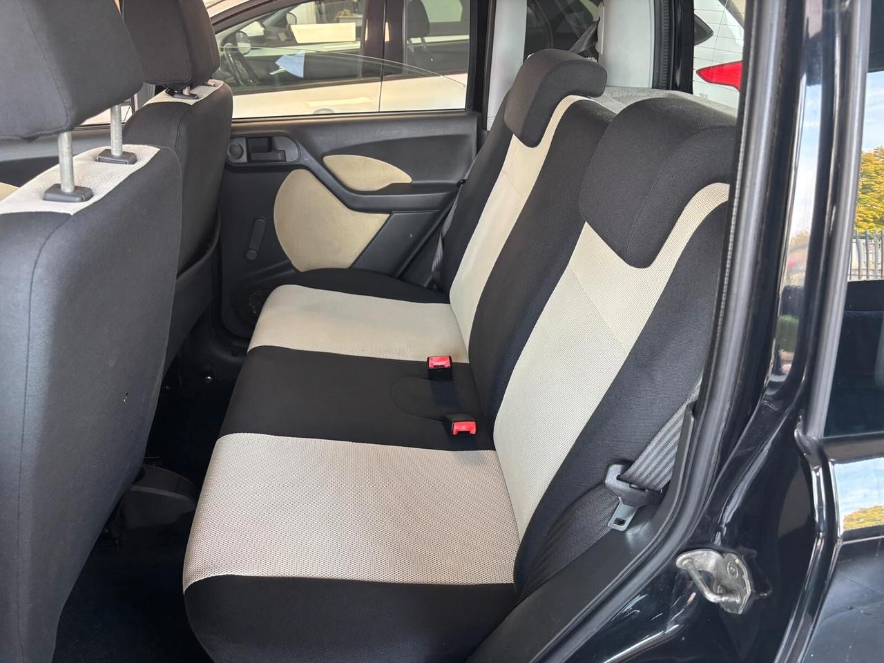 FIAT PANDA ANNO 2006 DS 1.3 ATRAZIONE 4X4 KM 200 MILA