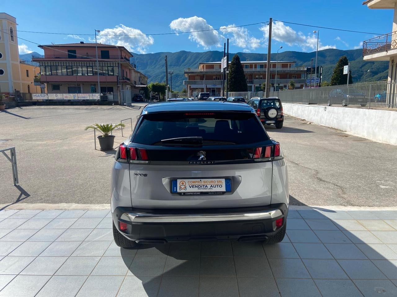 Peugeot 3008 BlueHDi 130 S&S EAT8 Allure